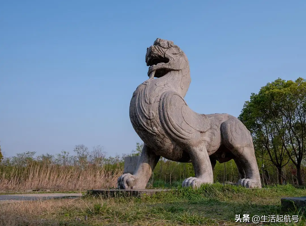 建康兰陵六朝陵墓图考_六朝建康的地位作用_建康在六朝的