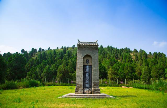 茂陵陪葬墓_茂陵墓地价格_茂陵陪葬品