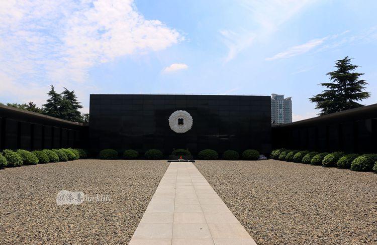 十个学校九个坟_十个学校九个坟_十个学校九个坟