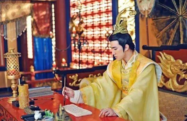 武则天陵墓形状鸟瞰图_武则天陵墓被盗过吗_武则天陵墓